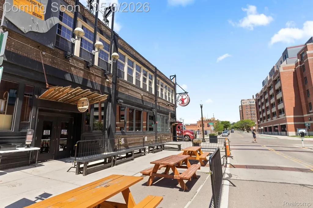 2900 E Jefferson Avenue Detroit City MI 48207