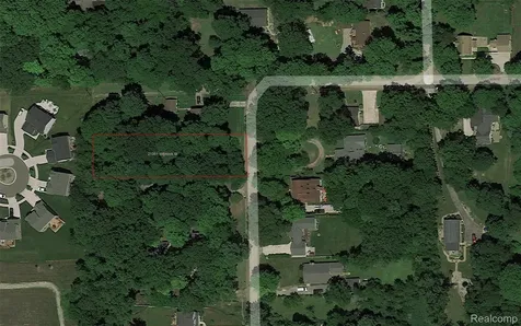 21351 Whitlock Street Farmington Hills City MI 48336