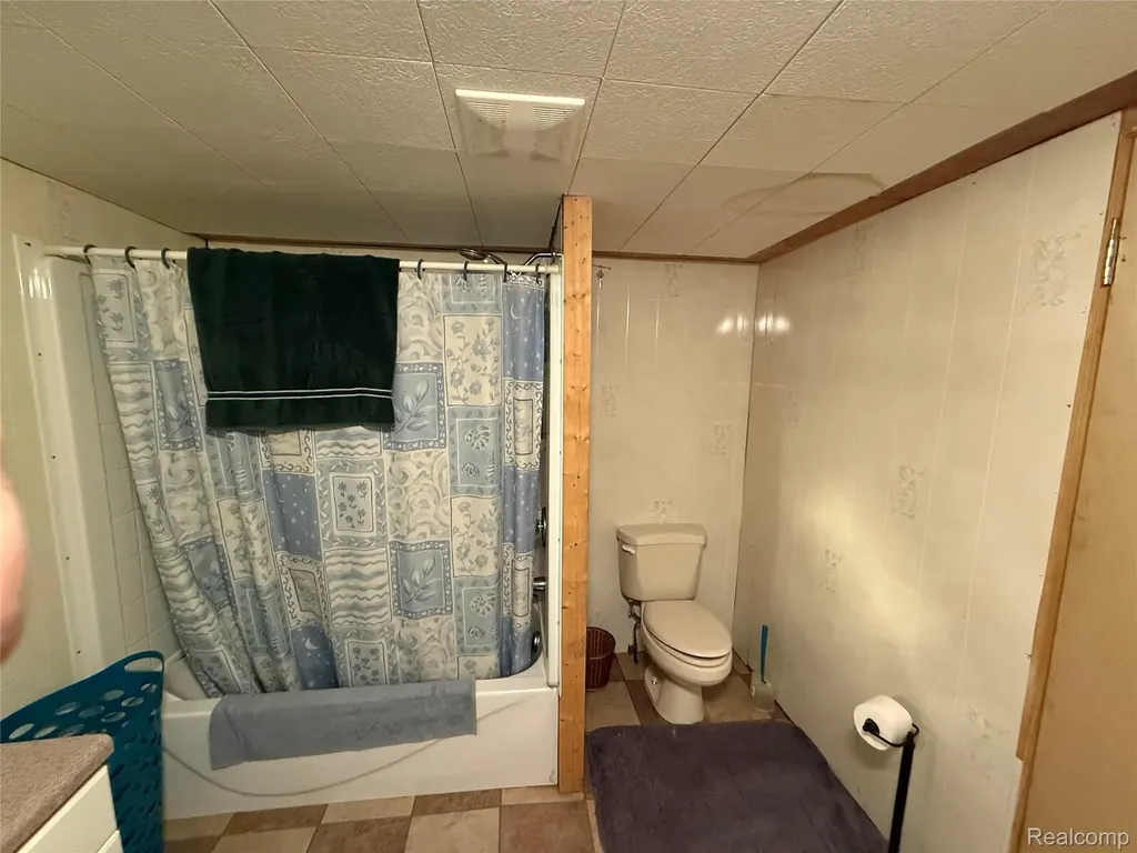 6392 20th Ave Avenue Sylvan Township MI 49679
