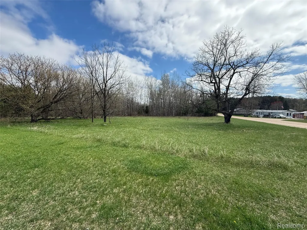 6392 20th Ave Avenue Sylvan Township MI 49679