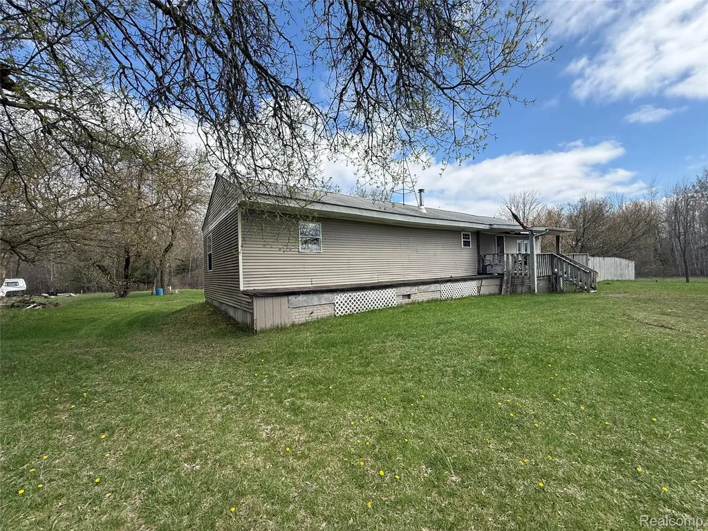 6392 20th Ave Avenue Sylvan Township MI 49679