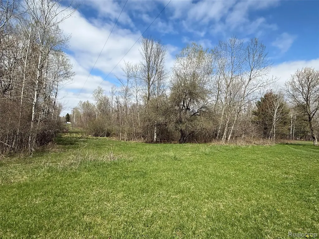 6392 20th Ave Avenue Sylvan Township MI 49679