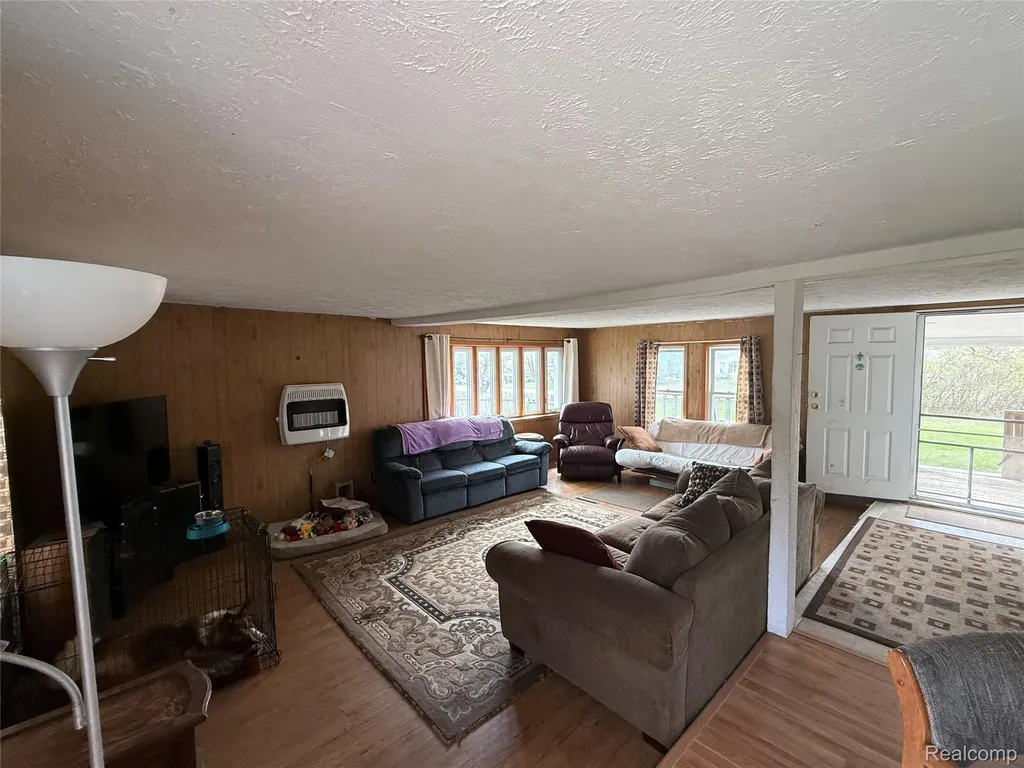 6392 20th Ave Avenue Sylvan Township MI 49679