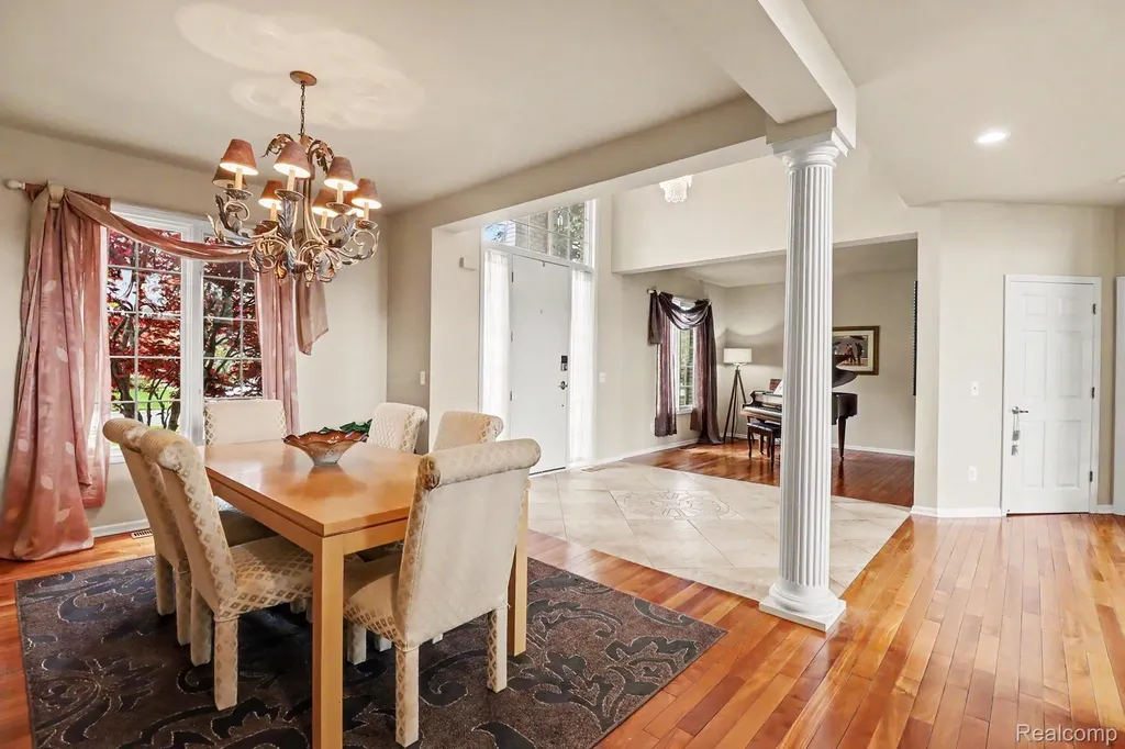55397 Apple Lane Shelby Charter Township MI 48316