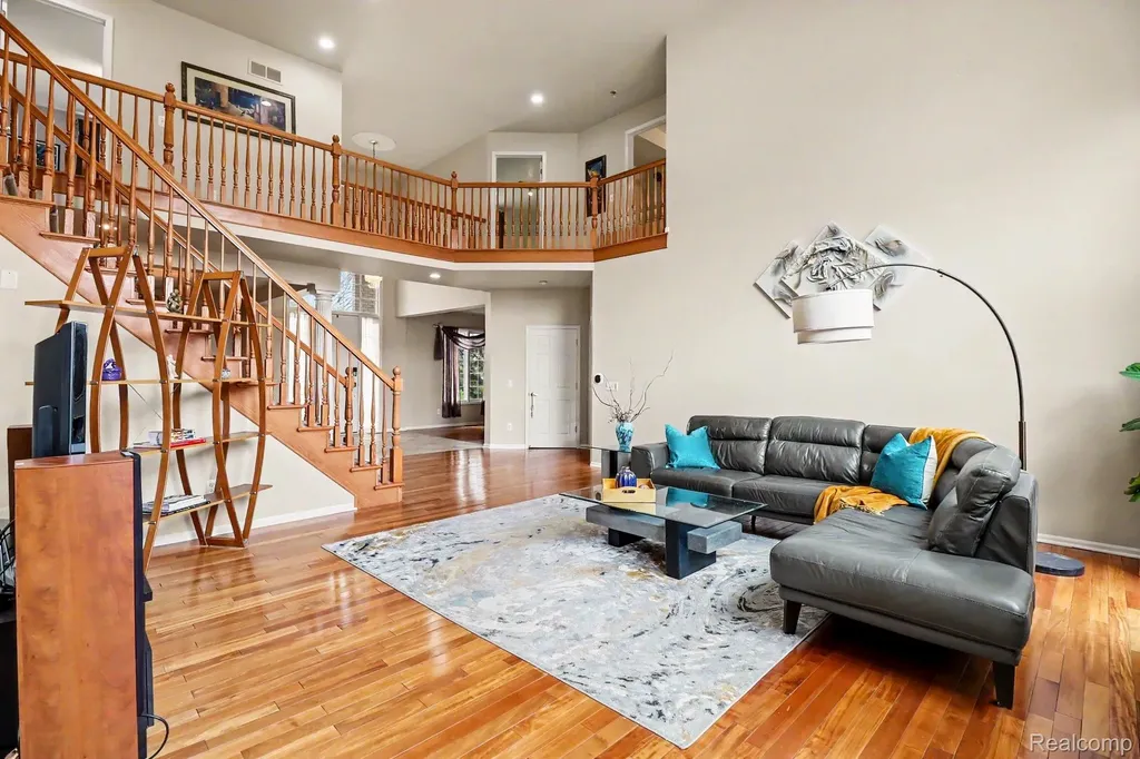 55397 Apple Lane Shelby Charter Township MI 48316