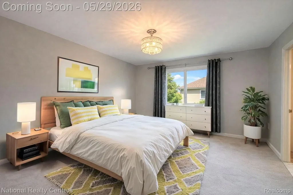 2056 Somerville Rochester Hills City MI 48307