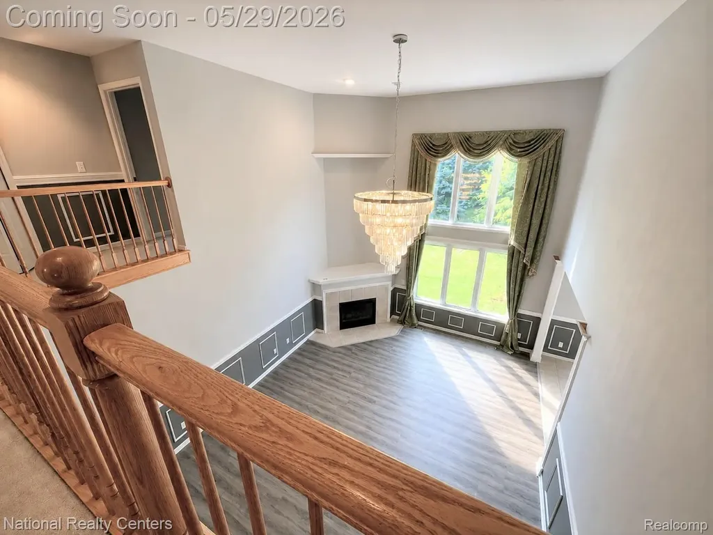2056 Somerville Rochester Hills City MI 48307