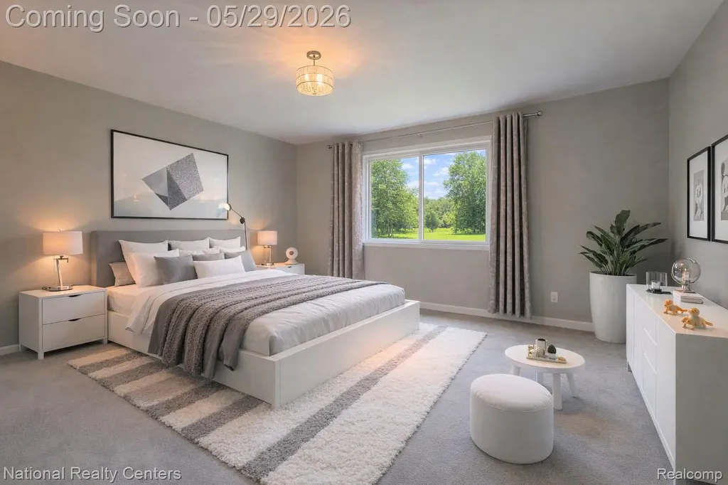 2056 Somerville Rochester Hills City MI 48307