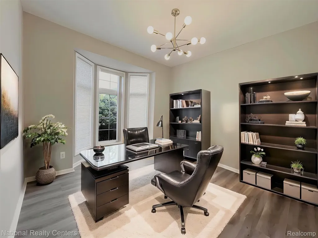 2056 Somerville Rochester Hills City MI 48307