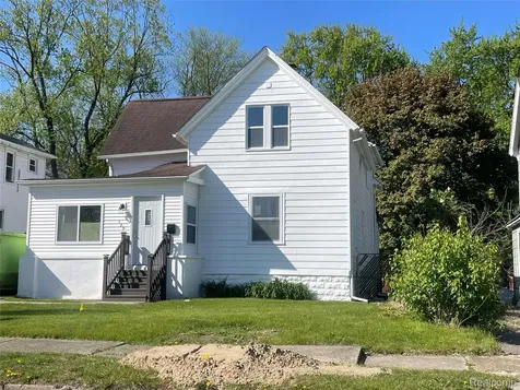 129 Norton Street Pontiac City MI 48341