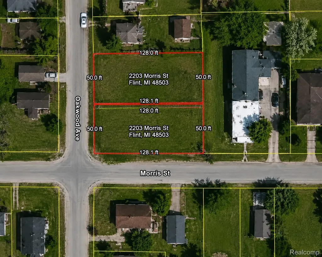 2418 Oakwood Avenue Saginaw City MI 48601