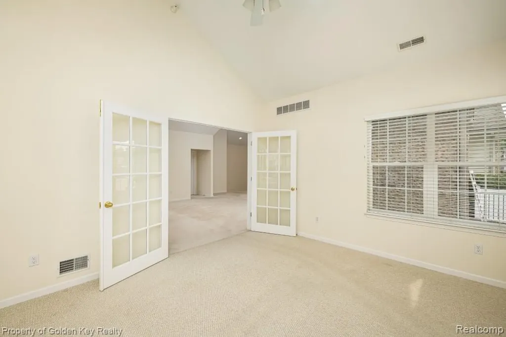 1160 Abbey Court Westland City MI 48185