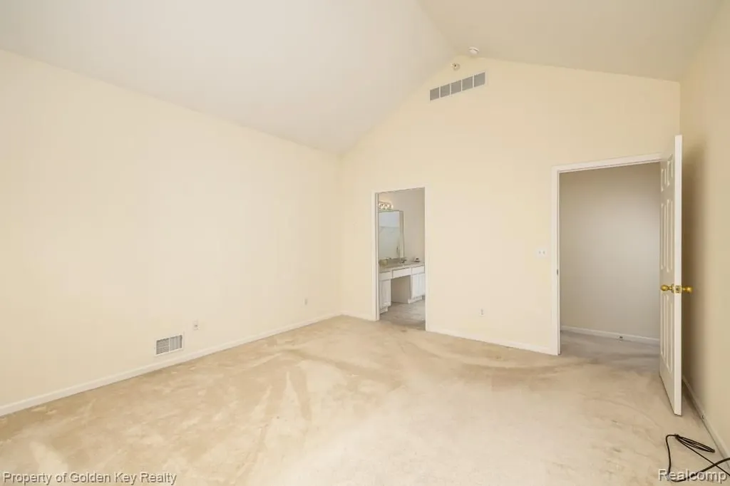 1160 Abbey Court Westland City MI 48185