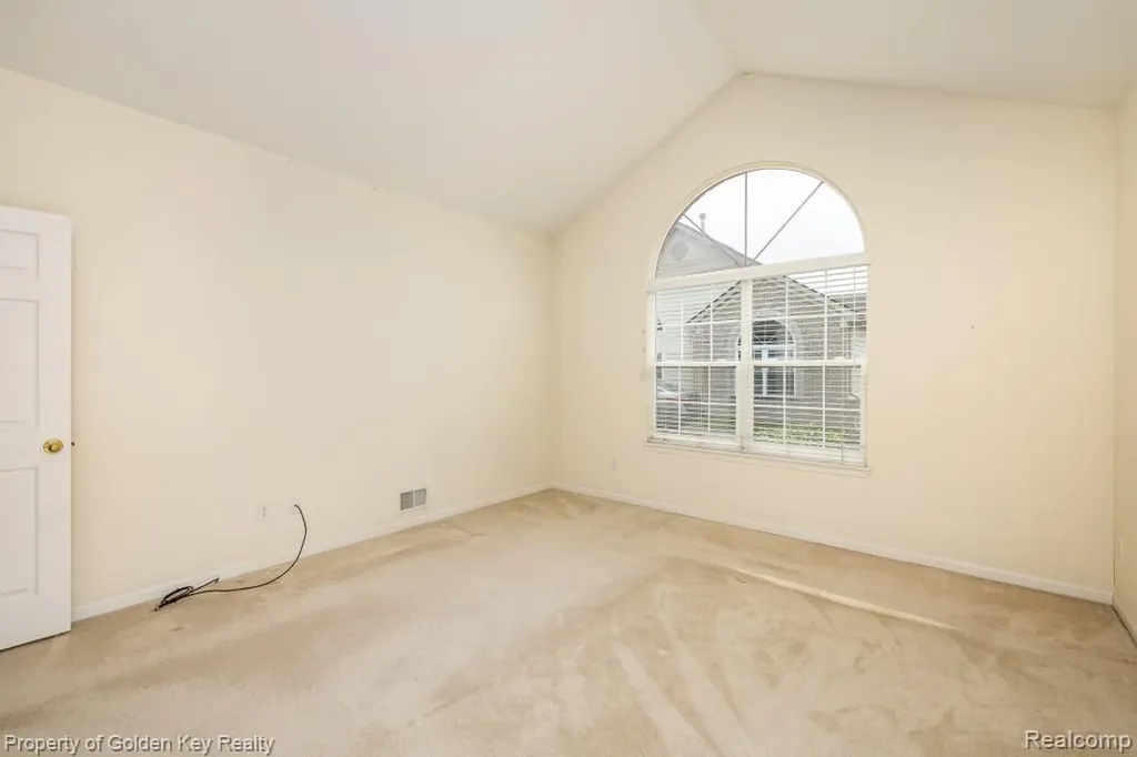 1160 Abbey Court Westland City MI 48185
