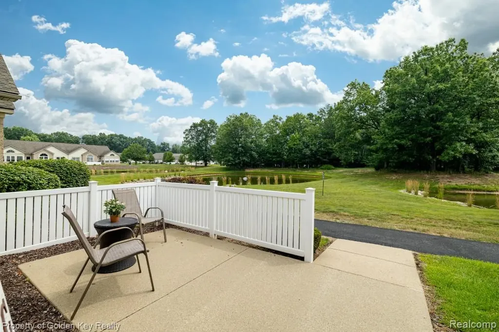 1160 Abbey Court Westland City MI 48185