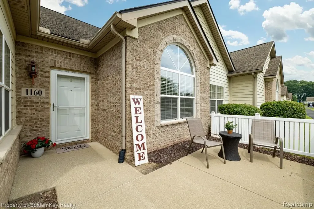 1160 Abbey Court Westland City MI 48185