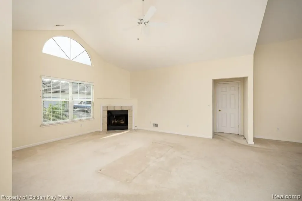 1160 Abbey Court Westland City MI 48185