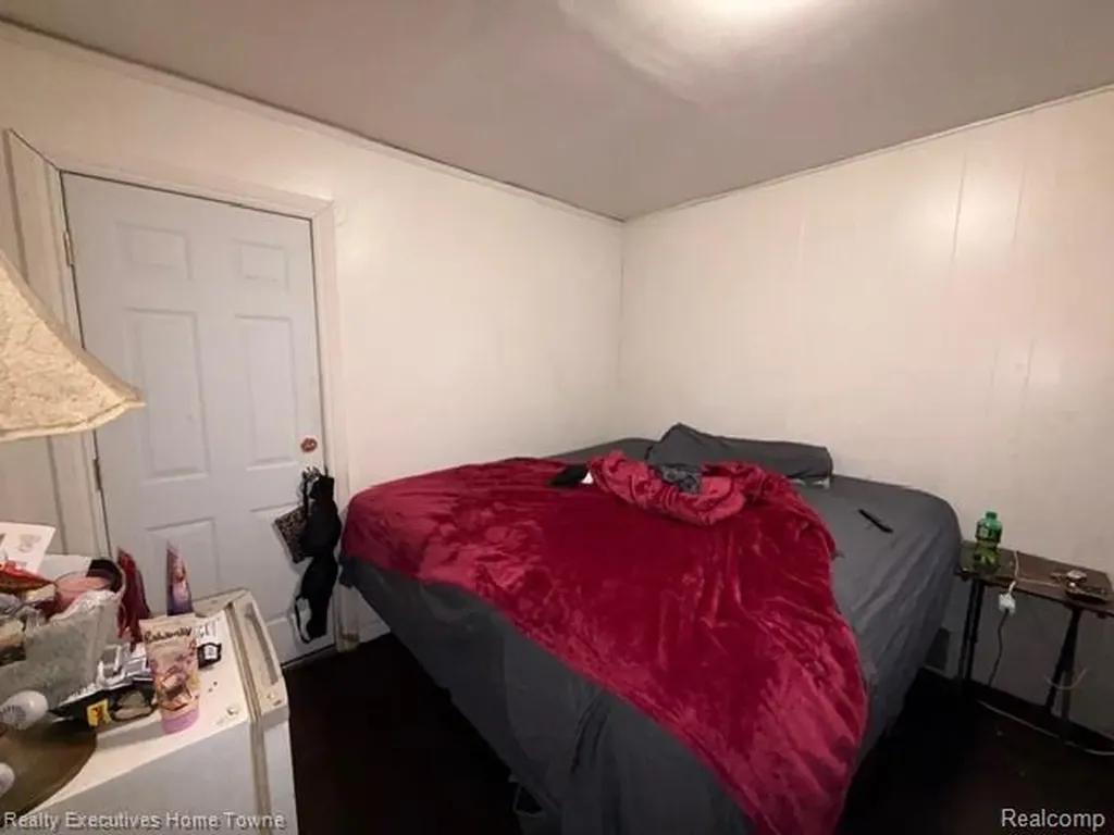 12566 Duchess Street Detroit City MI 48224