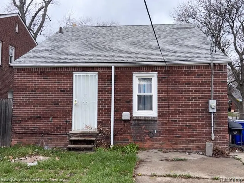 12566 Duchess Street Detroit City MI 48224