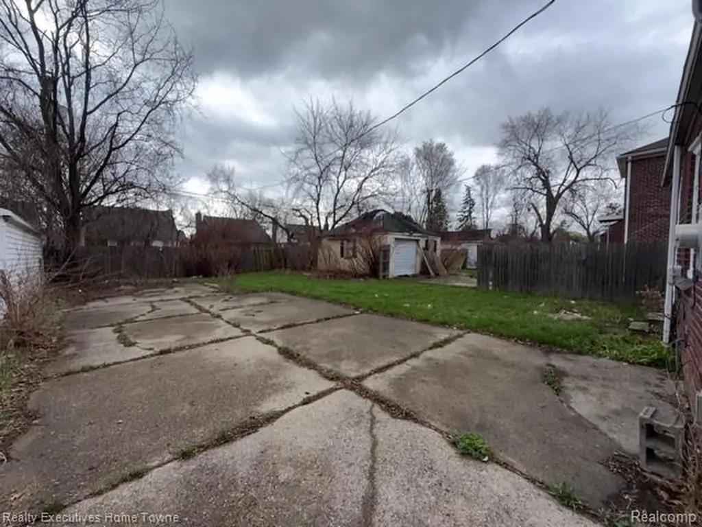 12566 Duchess Street Detroit City MI 48224