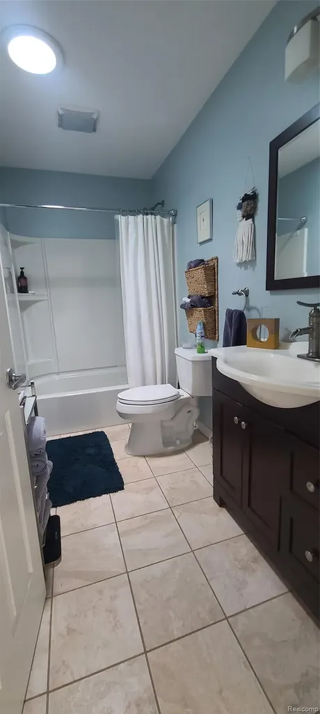 3386 Horrell Court Fenton Charter Township MI 48430