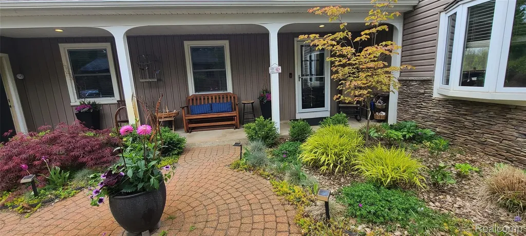 3386 Horrell Court Fenton Charter Township MI 48430