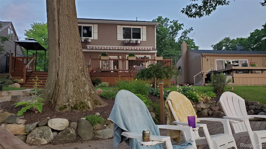 3386 Horrell Court Fenton Charter Township MI 48430