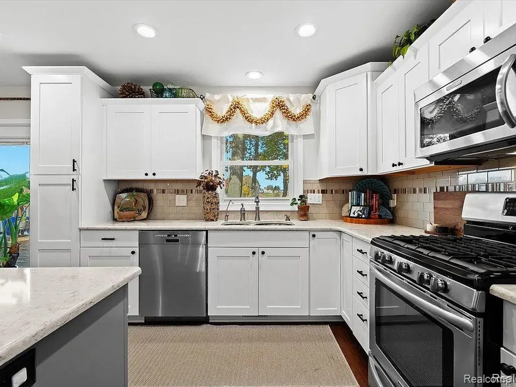 3386 Horrell Court Fenton Charter Township MI 48430
