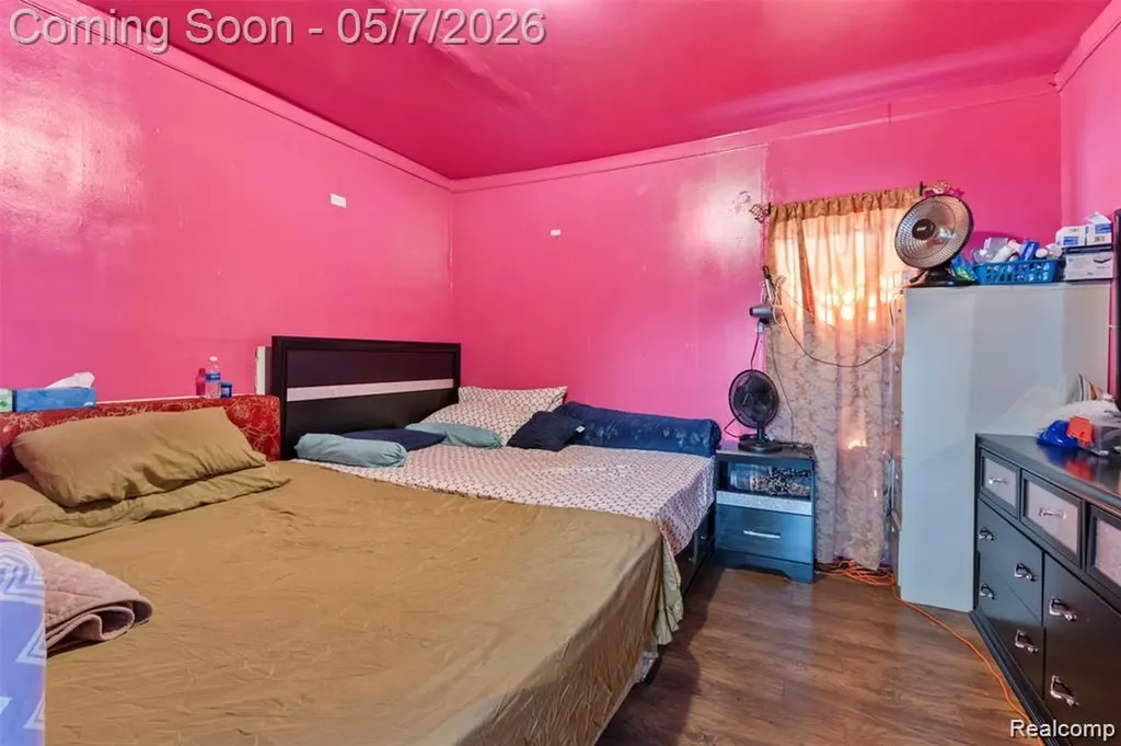 5151 Yemans Street Hamtramck City MI 48212