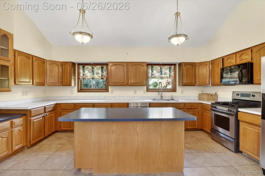 3150 N Otter Creek Road La Salle Township MI 48161