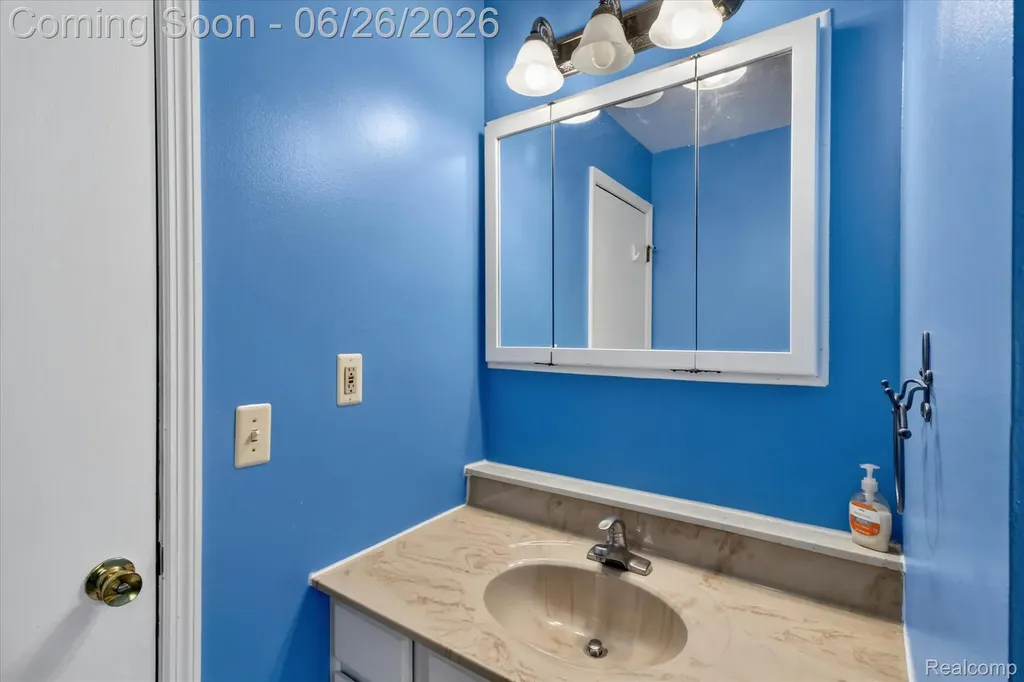 3150 N Otter Creek Road La Salle Township MI 48161