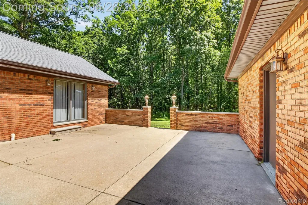 3150 N Otter Creek Road La Salle Township MI 48161