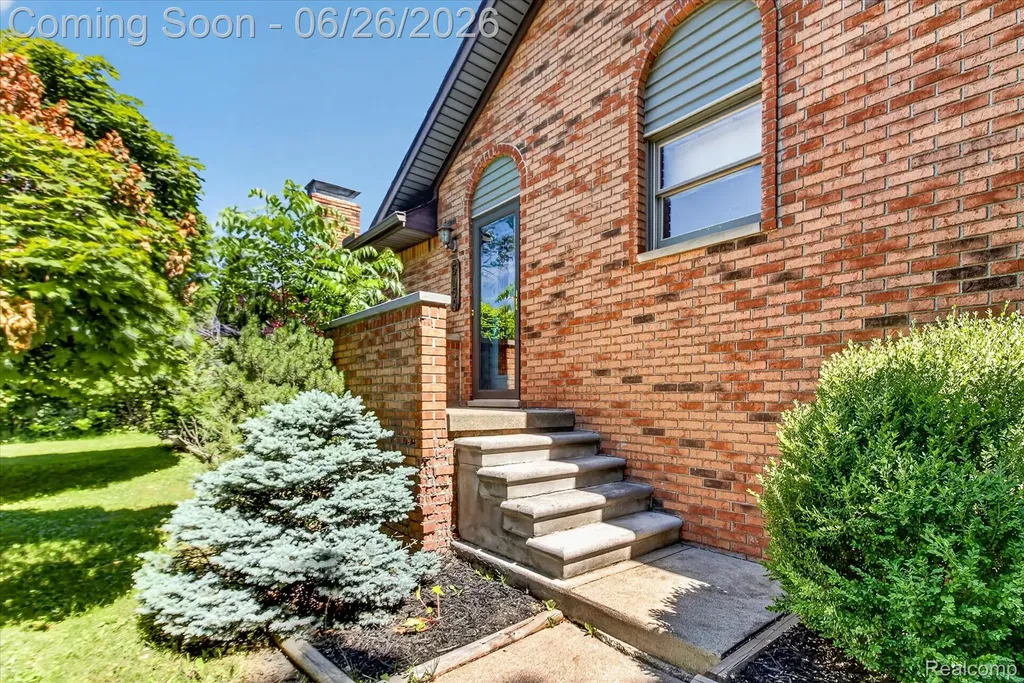 3150 N Otter Creek Road La Salle Township MI 48161