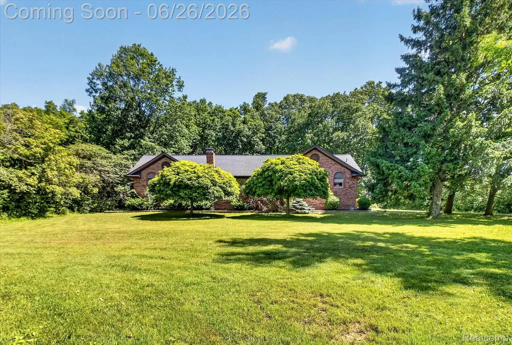 3150 N Otter Creek Road La Salle Township MI 48161