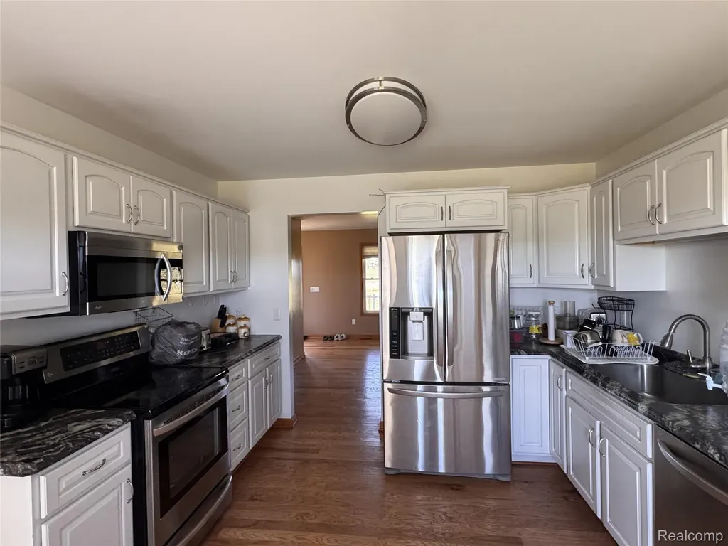 5070 Sanilac Road Koylton Township MI 48741