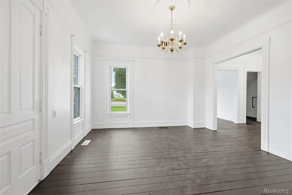 26249 E Huron River Drive Flat Rock City MI 48134