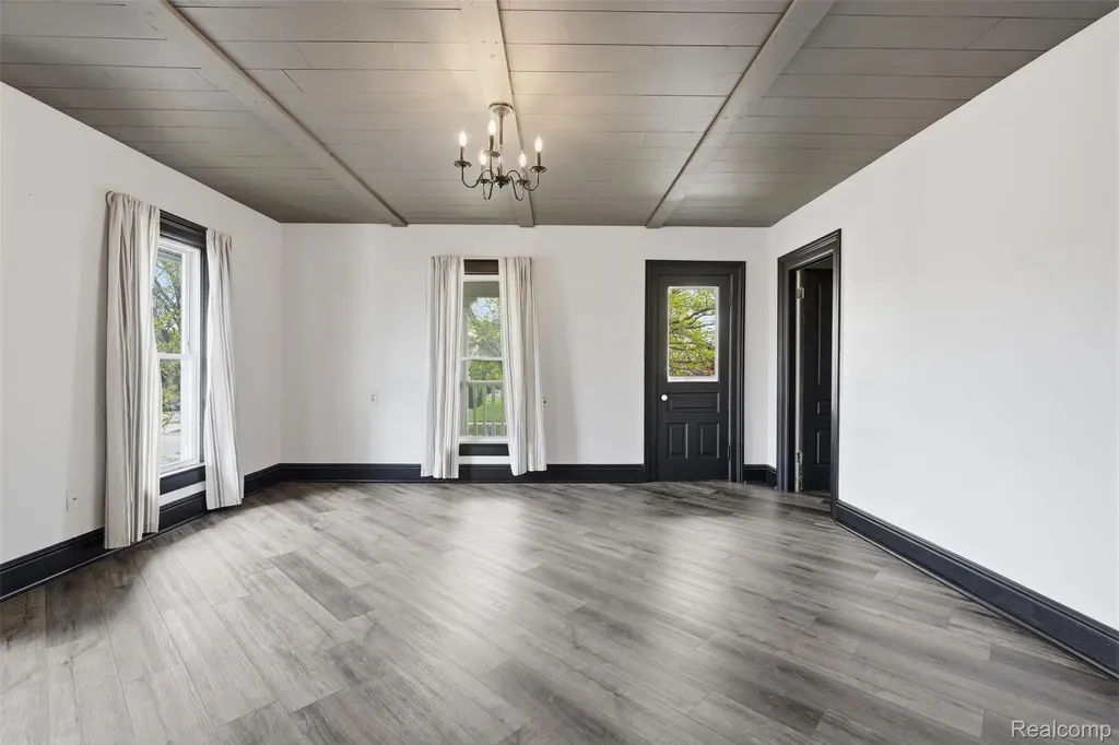 26249 E Huron River Drive Flat Rock City MI 48134