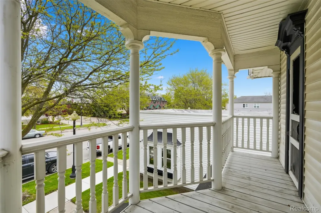 26249 E Huron River Drive Flat Rock City MI 48134