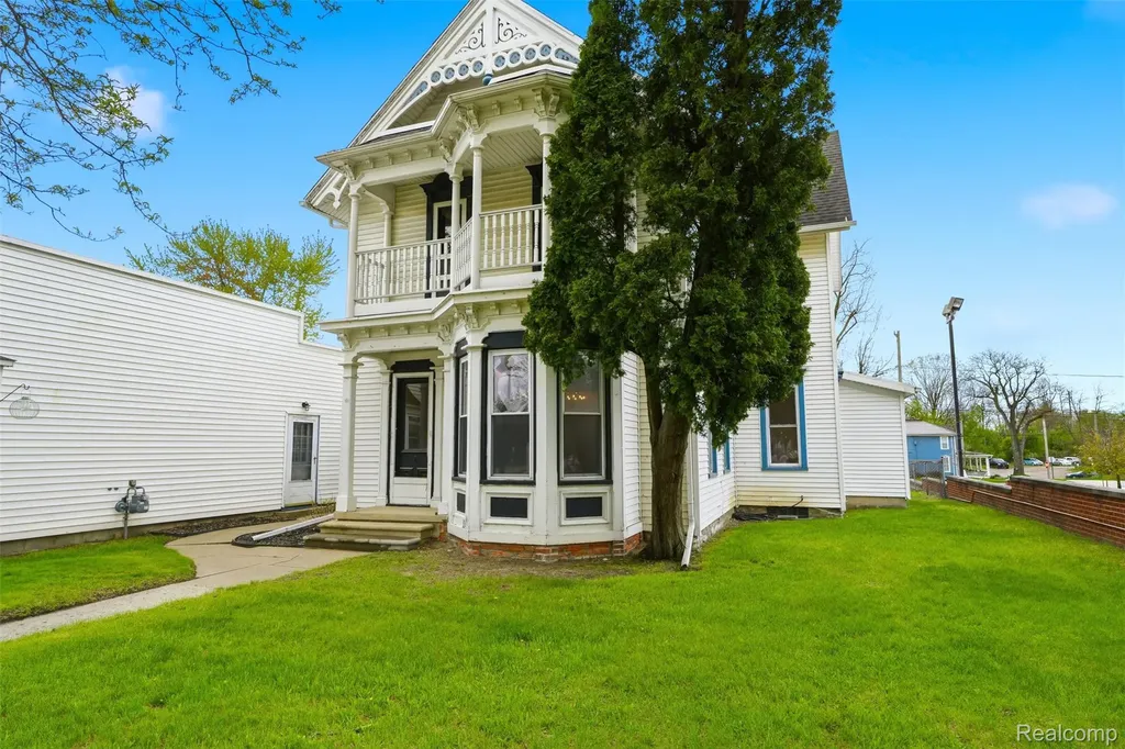 26249 E Huron River Drive Flat Rock City MI 48134