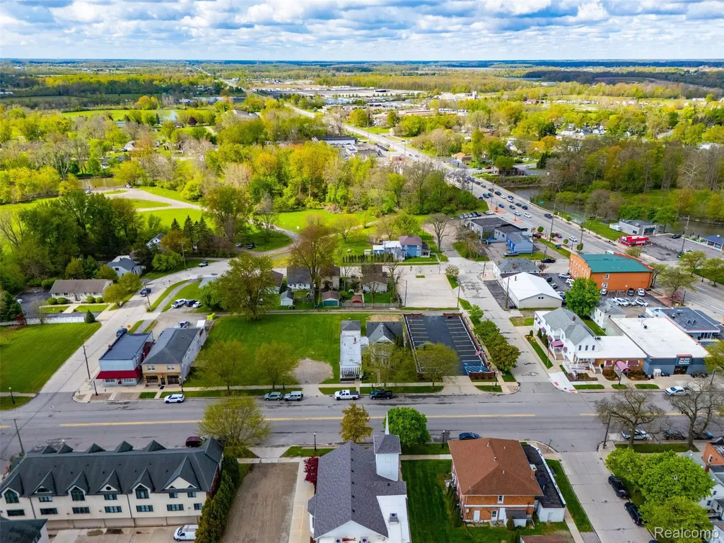 26249 E Huron River Drive Flat Rock City MI 48134