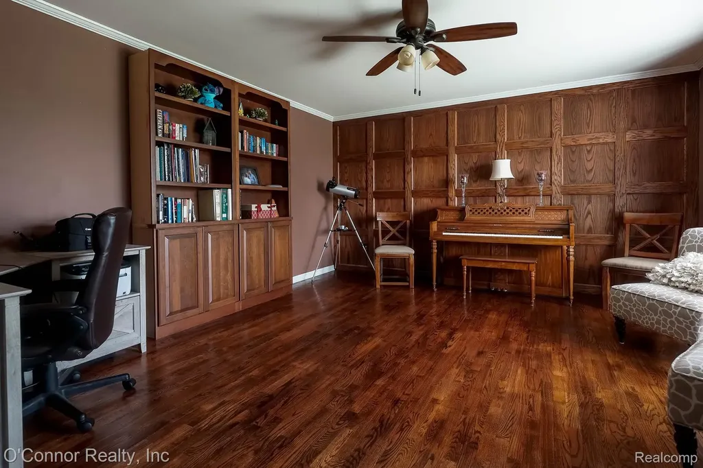 7978 Frith Road Columbus Township MI 48063