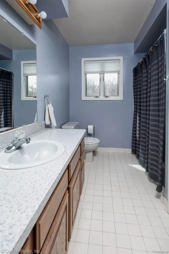 7978 Frith Road Columbus Township MI 48063