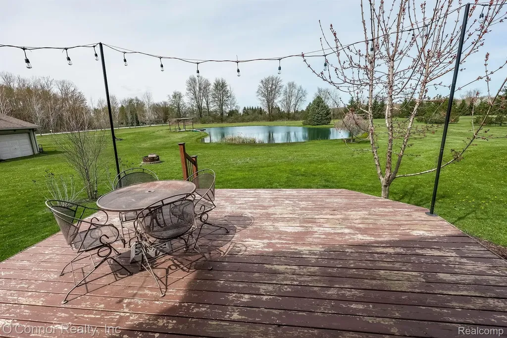 7978 Frith Road Columbus Township MI 48063