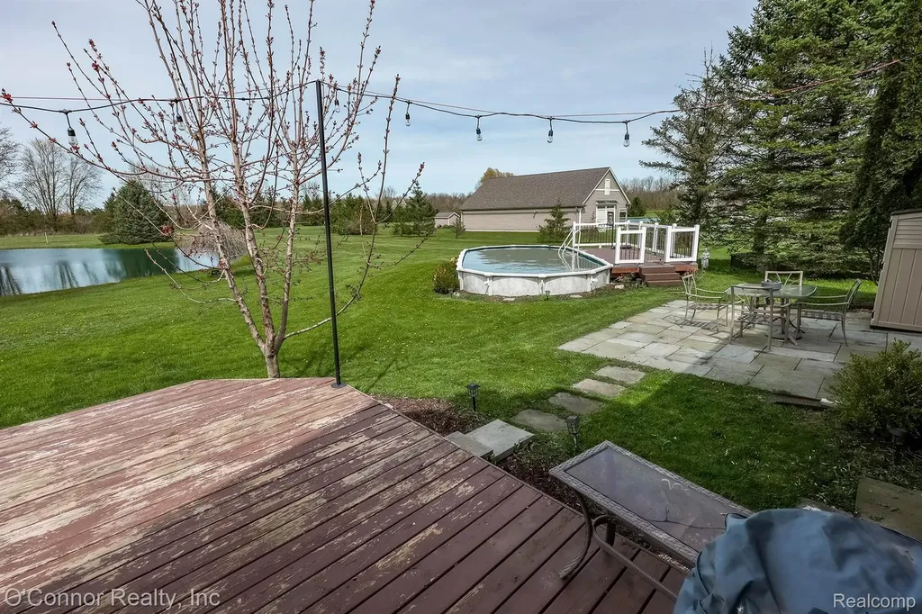 7978 Frith Road Columbus Township MI 48063