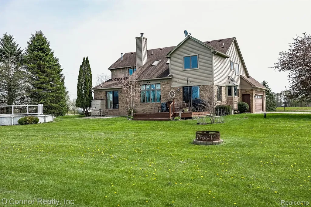7978 Frith Road Columbus Township MI 48063