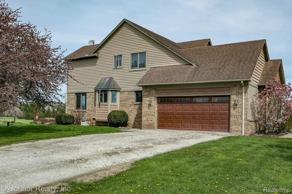 7978 Frith Road Columbus Township MI 48063