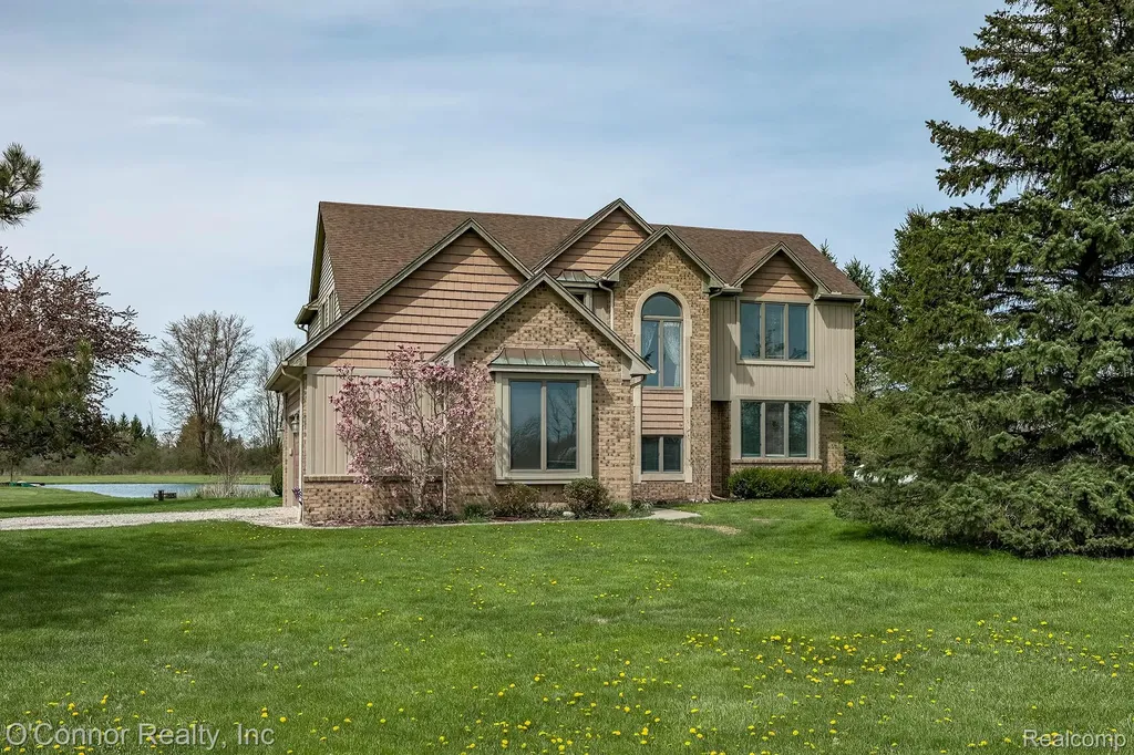 7978 Frith Road Columbus Township MI 48063