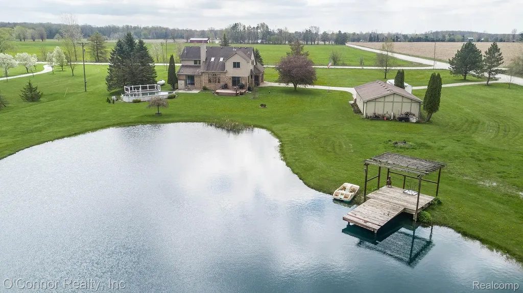 7978 Frith Road Columbus Township MI 48063