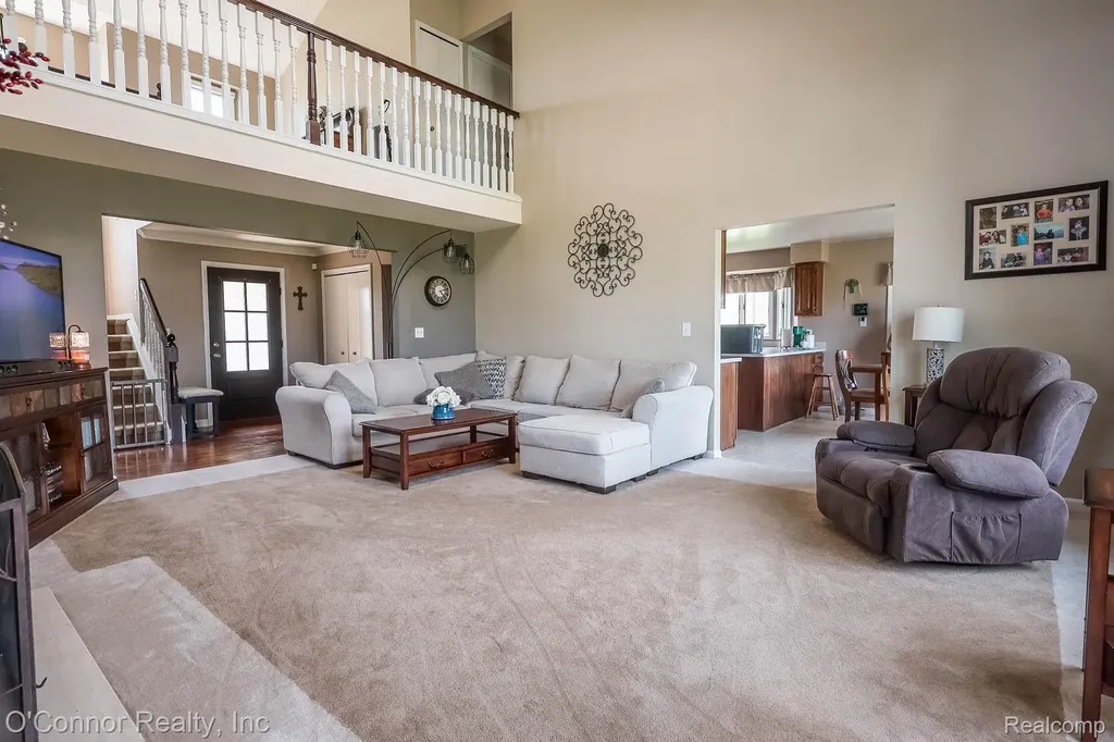 7978 Frith Road Columbus Township MI 48063