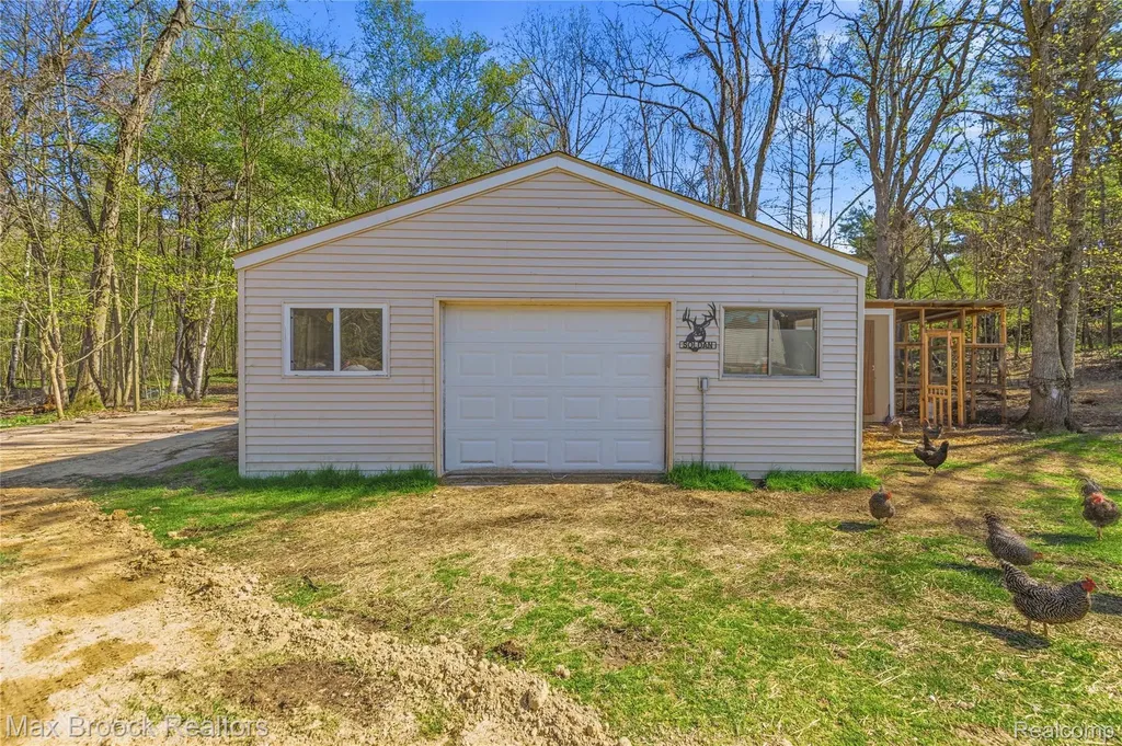 3295 Burning Tree Lane Arcadia Township MI 48412